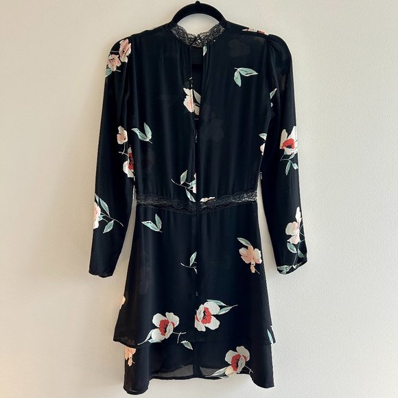 Reformation - Cocktail Dress, Size 0, floral pattern with lace - Picture 5 of 9